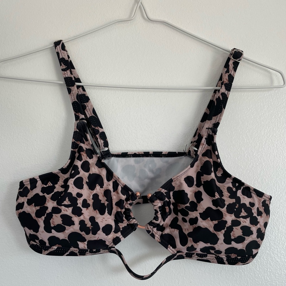 Shein Size Medium Leopard Print Bikini Top Black Tan